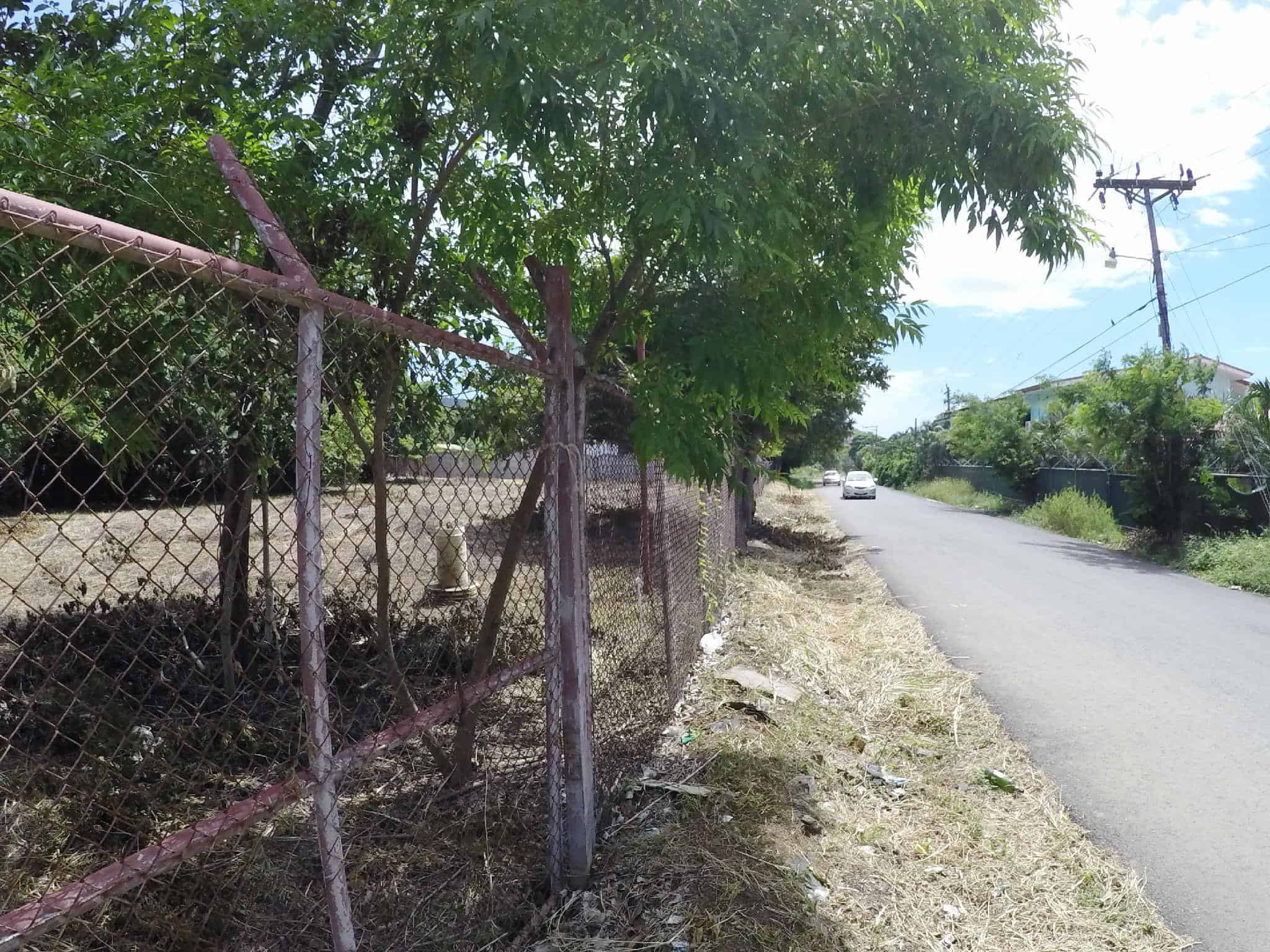 Playas Del Coco Commercial Lot: Commercial Potential in Paradise