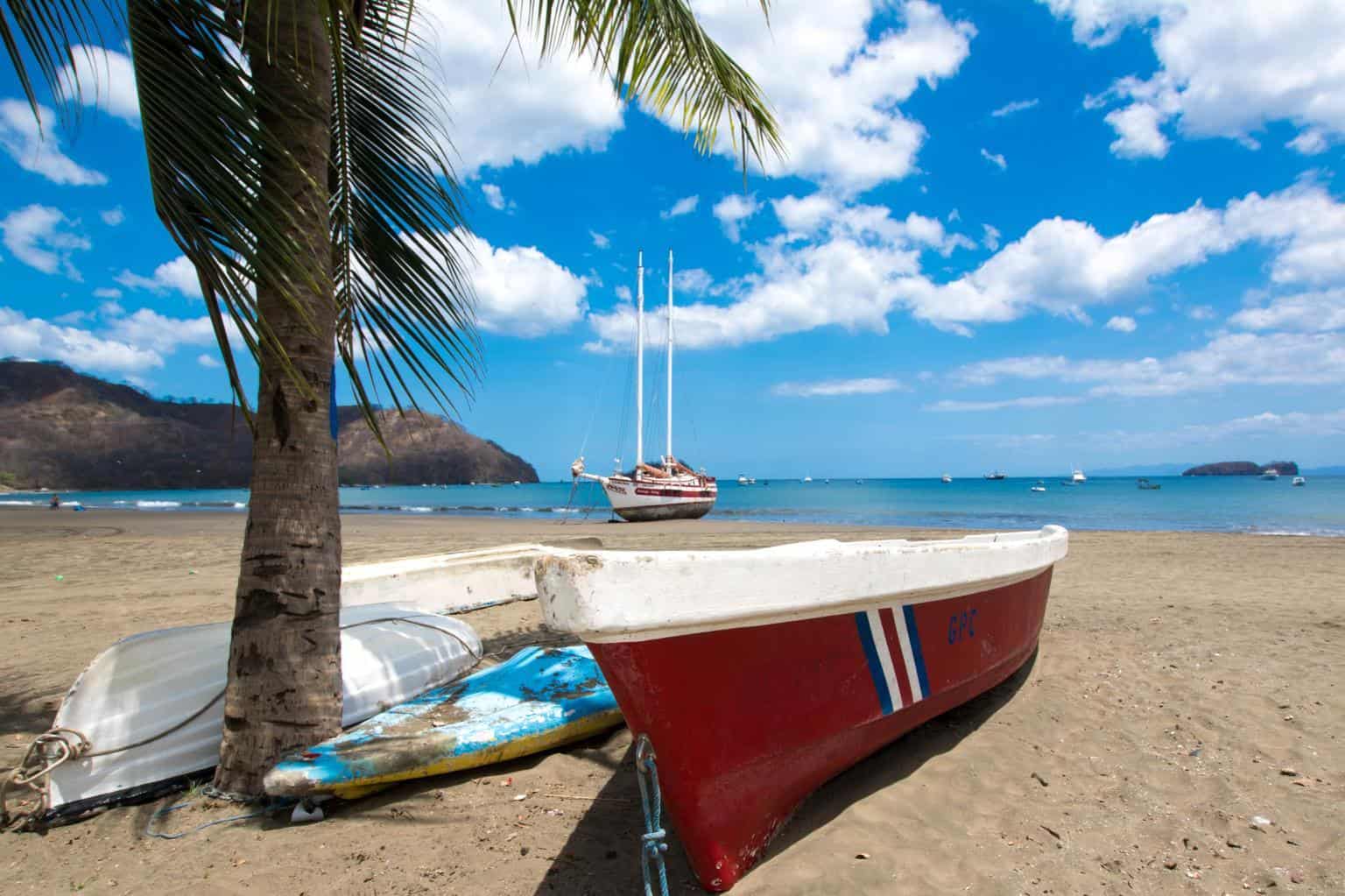 Playas Del Coco Commercial Lot: Commercial Potential in Paradise