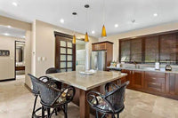 Stunning Ocean View Condo: Breathtaking Views Await thumbnail