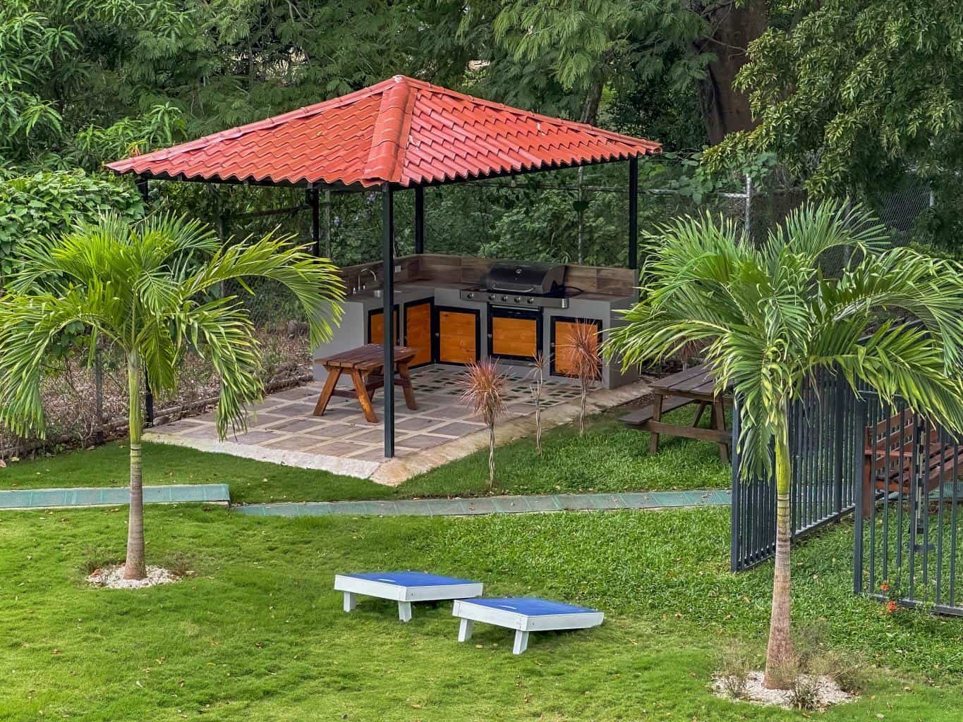 Paradizio 204: Coastal Bliss in Paradizio