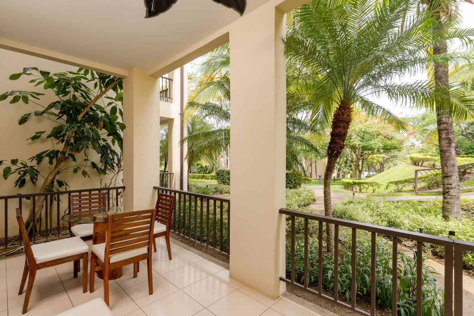 Pacifico Luxury, 3-Bed Condo: Luxe Living in Pacifico