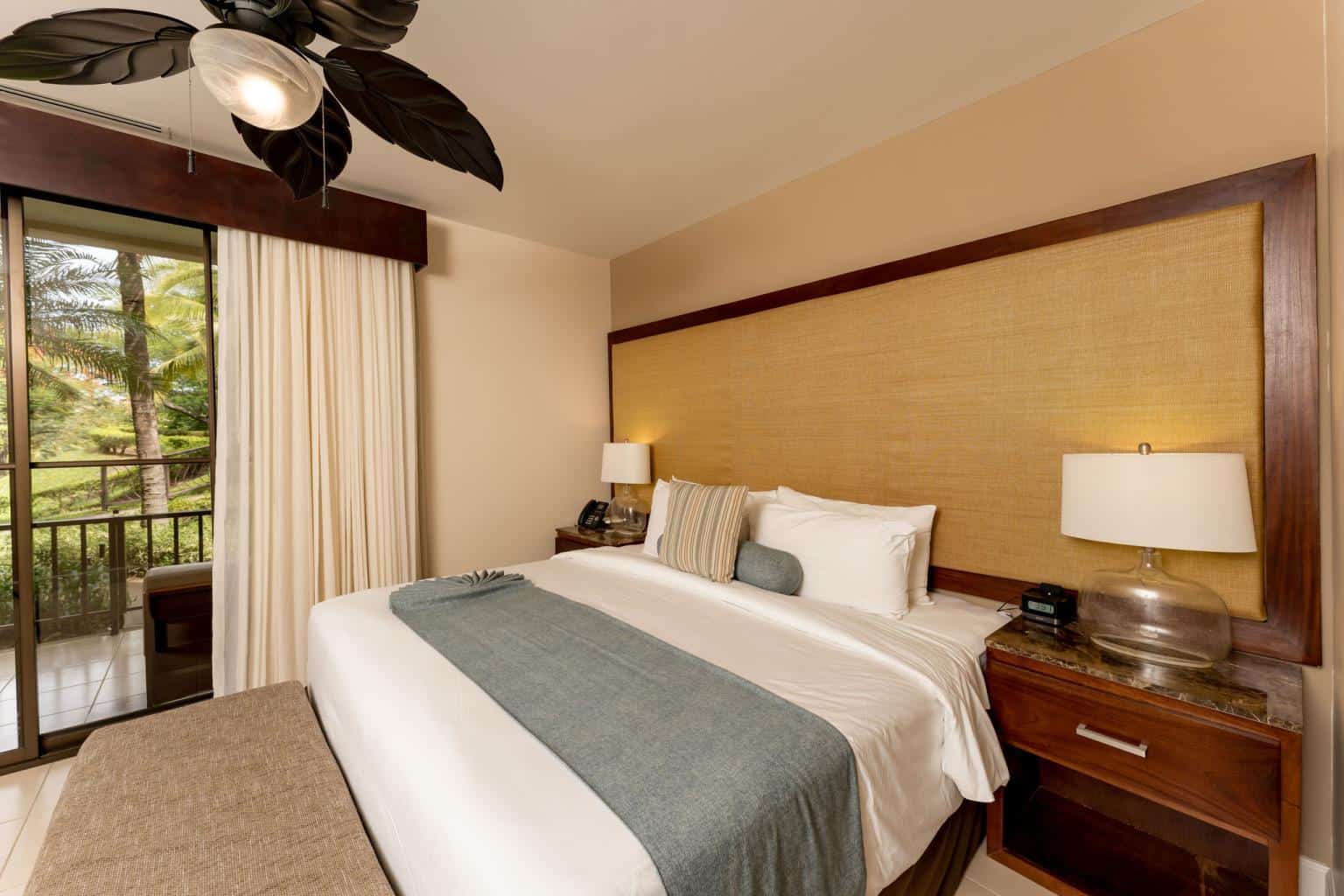 Pacifico Luxury, 3-Bed Condo: Luxe Living in Pacifico