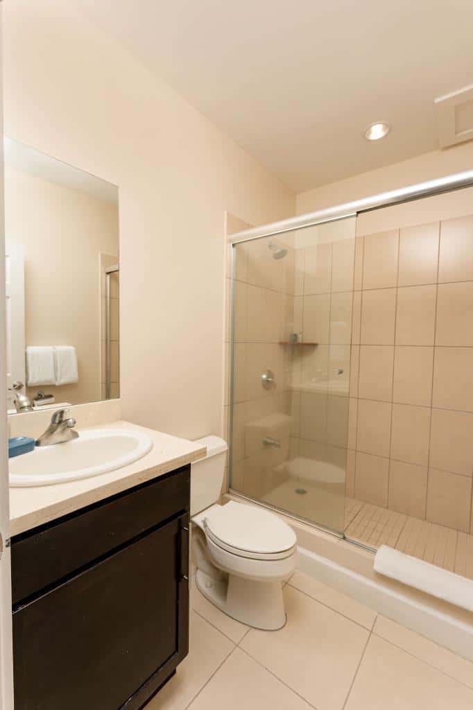 Pacifico Luxury, 3-Bed Condo: Luxe Living in Pacifico