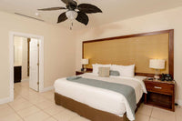 Pacifico Luxury, 2-Bed Condo: Coastal Comfort in Every Corner thumbnail