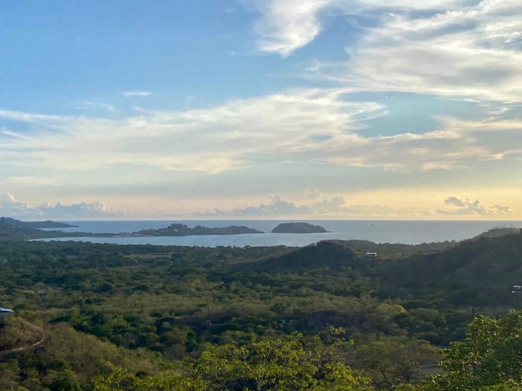 Panoramic Oceanview 5074m2 Lot in Flamingo: Panoramic Living in Flamingo