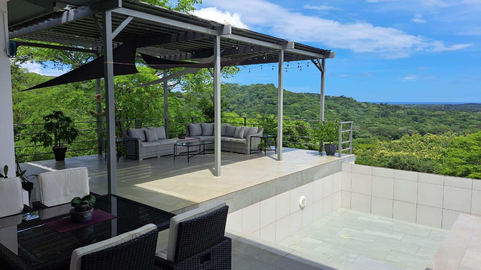 Casa Alto in San Jose de Pinilla: Elevated Living in San Jose de Pinilla