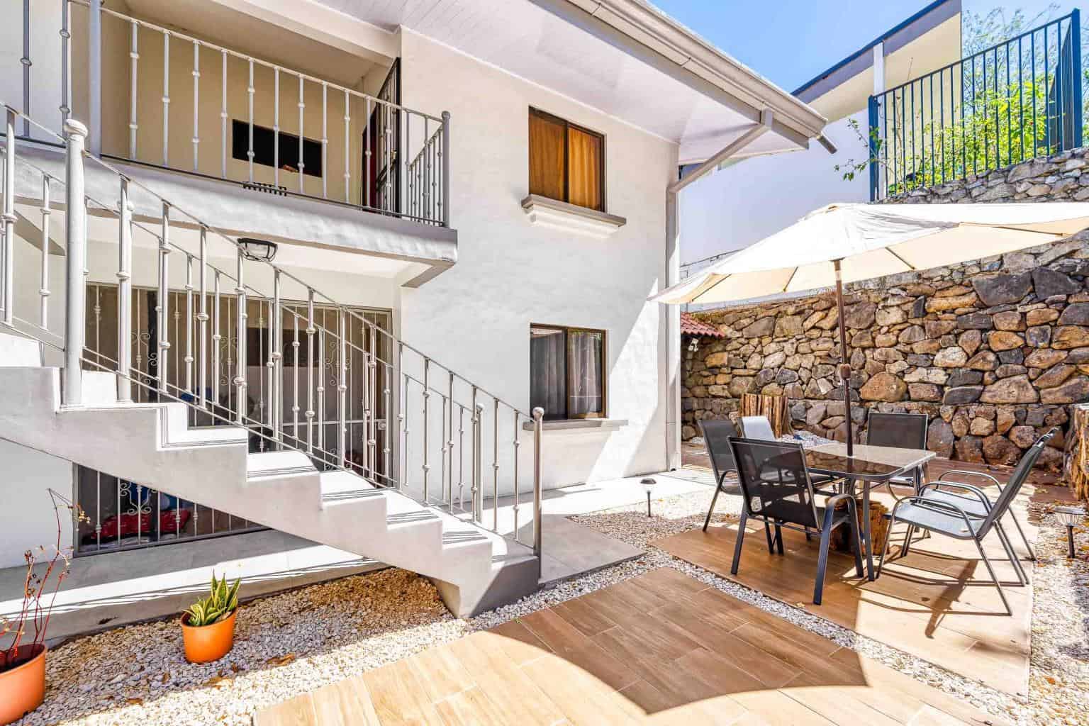 Massey Rental Complex: A Beachside Rental Complex Just a Block Away