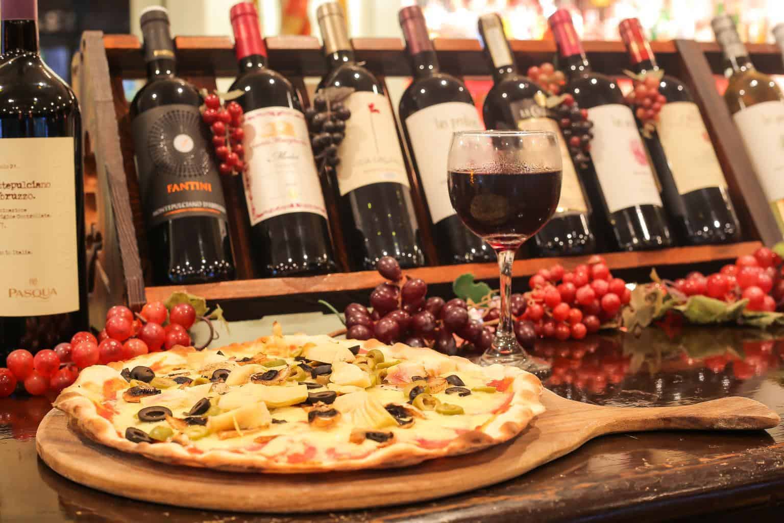 Pizzeria La Baula: Great Business Opportunity with a Famous Tamarindo Restaurant