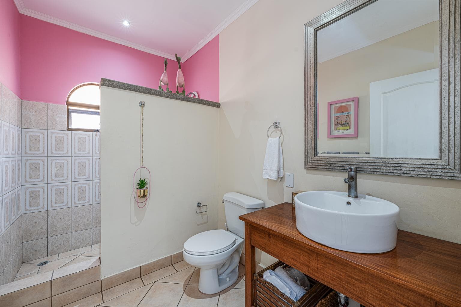 Sunrise Condo 45: Wake Up to Breathtaking Views in Tamarindo