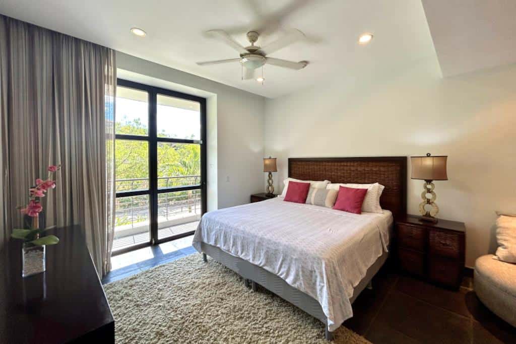 La Perla Tamarindo, Suite 112: Your Gem in the Heart of Tamarindo