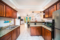 Condo Las Gaviotas: Coastal Living at Its Finest thumbnail