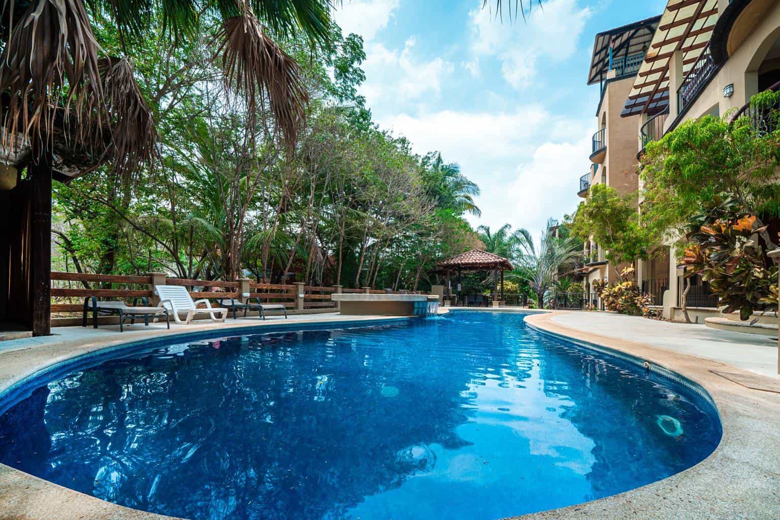 Condo Las Gaviotas: Coastal Living at Its Finest