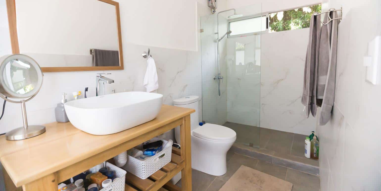 Beautiful Multifamily Complex in Quiet Area, Only 10 Minutes to Tamarindo Beach: Tranquil Living Close to the Action