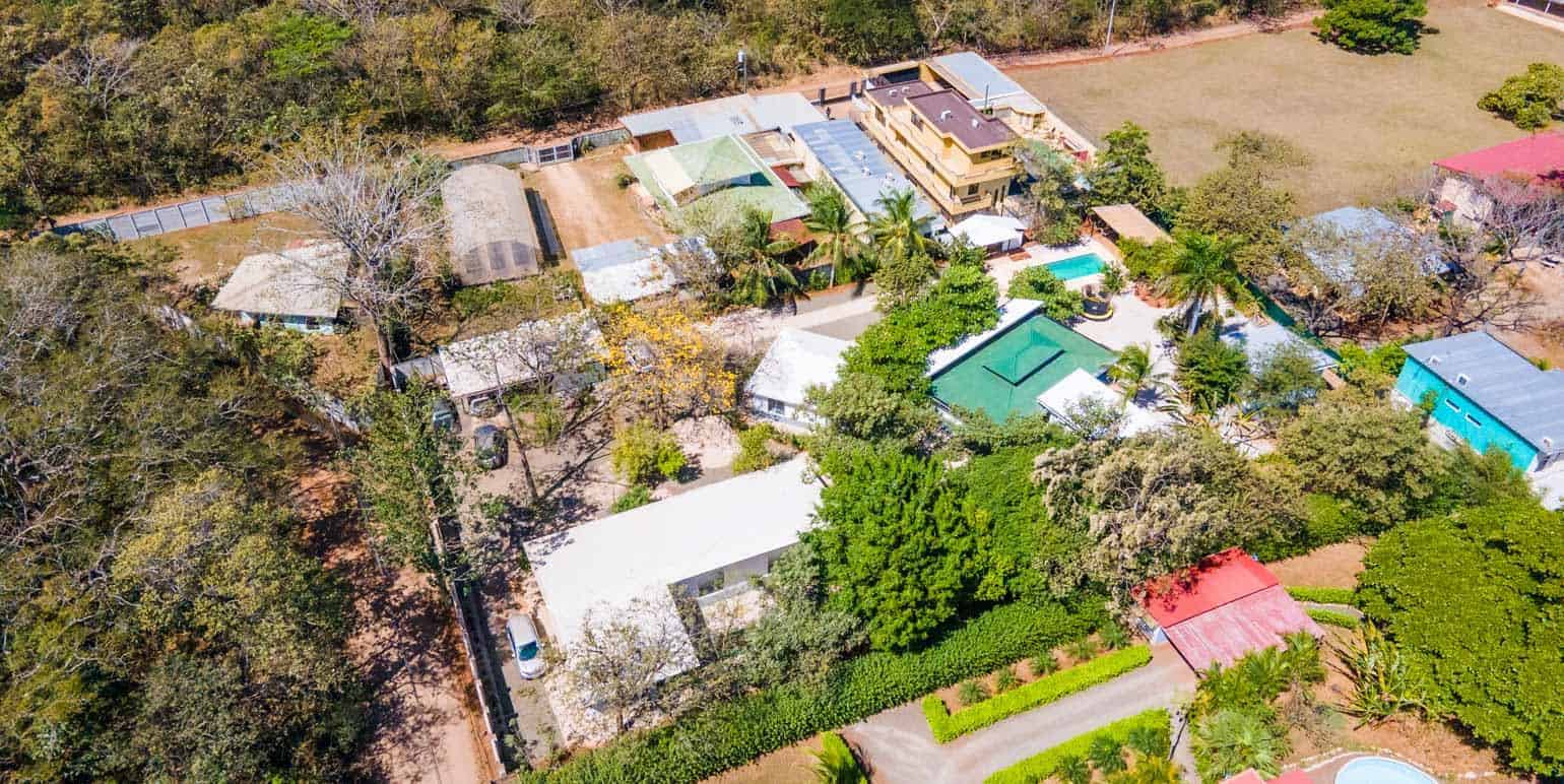 Beautiful Multifamily Complex in Quiet Area, Only 10 Minutes to Tamarindo Beach: Tranquil Living Close to the Action