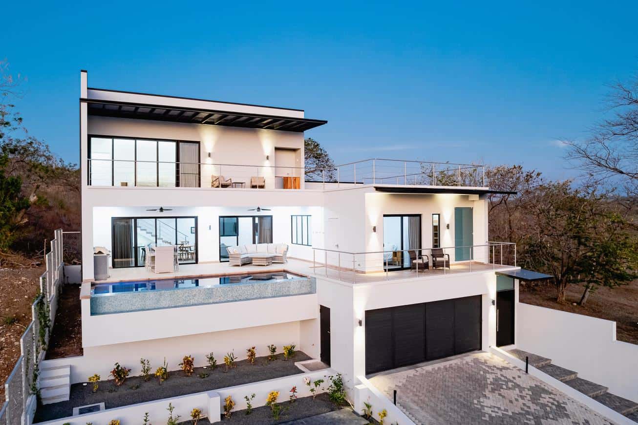 Casa Adam: Your Personal Eden in Tamarindo