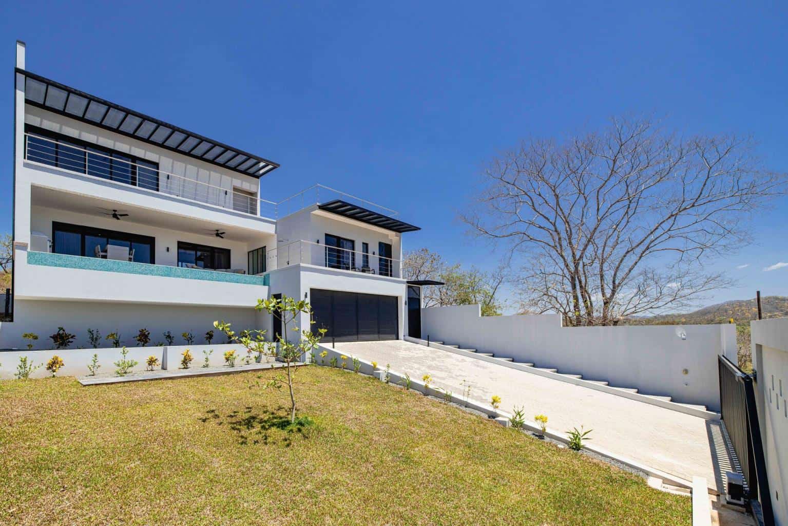 Casa Adam: Your Personal Eden in Tamarindo