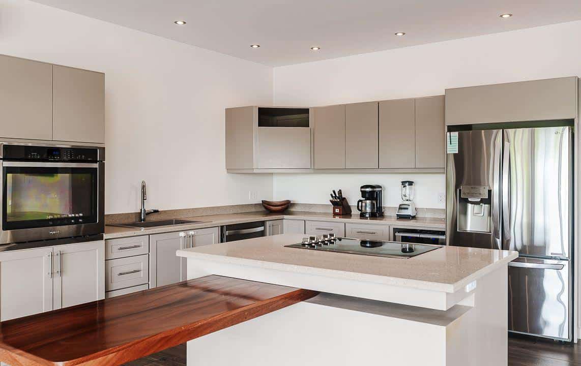 Casa Amani: Steps from the Beach and the Heart of Downtown Tamarindo!