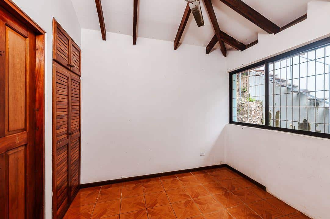 Casa Amani: Steps from the Beach and the Heart of Downtown Tamarindo!