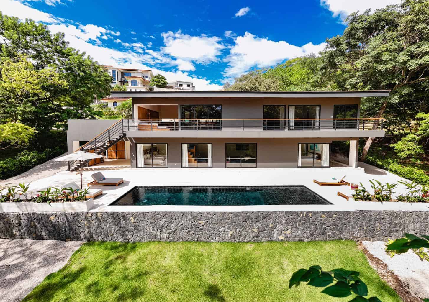 New Built Modern Home in Senderos Gated Community: Contemporary Living in Senderos
