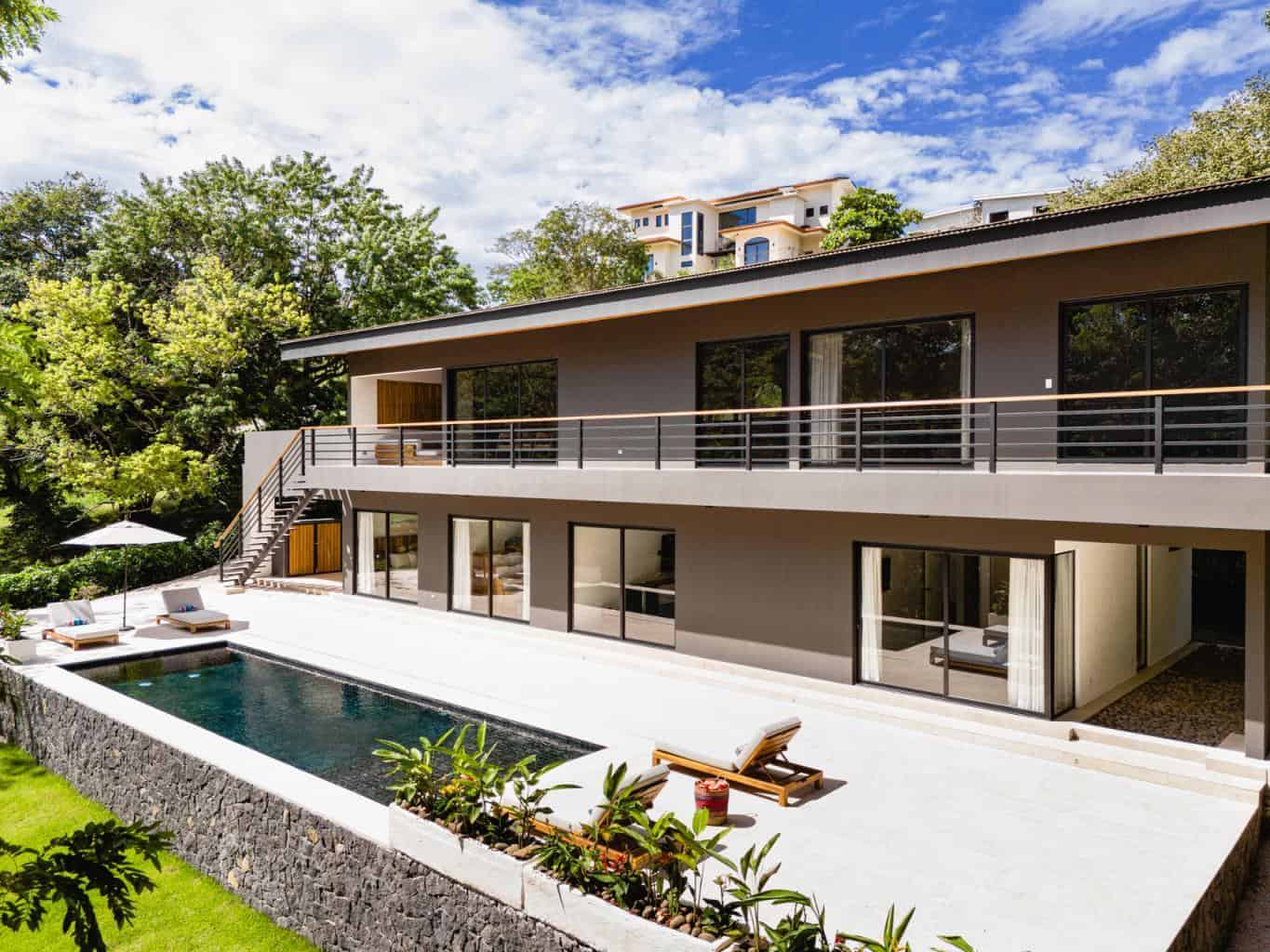 New Built Modern Home in Senderos Gated Community: Contemporary Living in Senderos