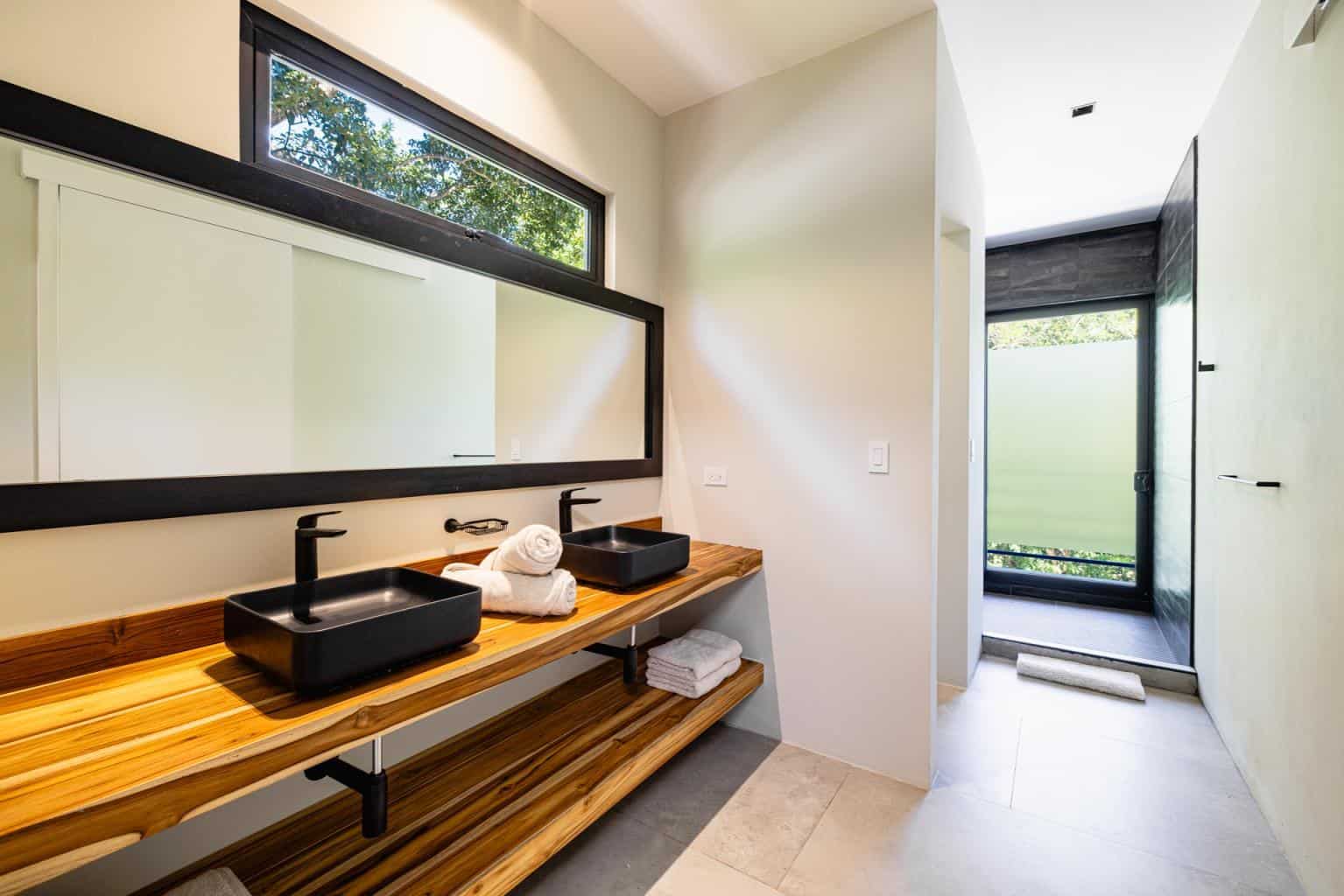 New Built Modern Home in Senderos Gated Community: Contemporary Living in Senderos