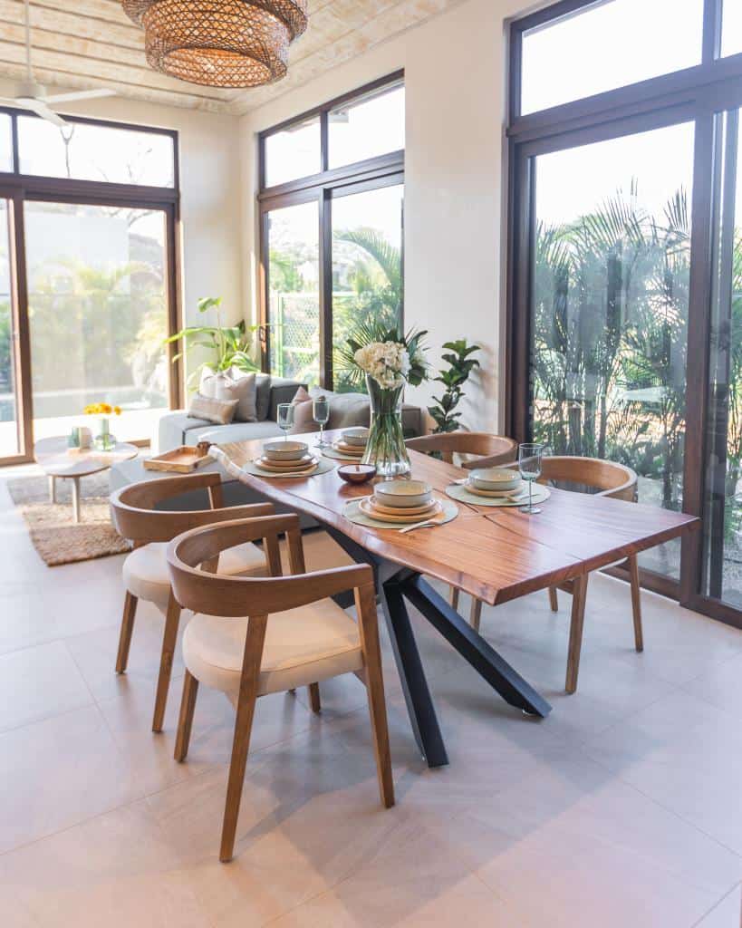 Tamarindo Park Lot 51 Casa Bromelia: Bromelia's Parkside Retreat