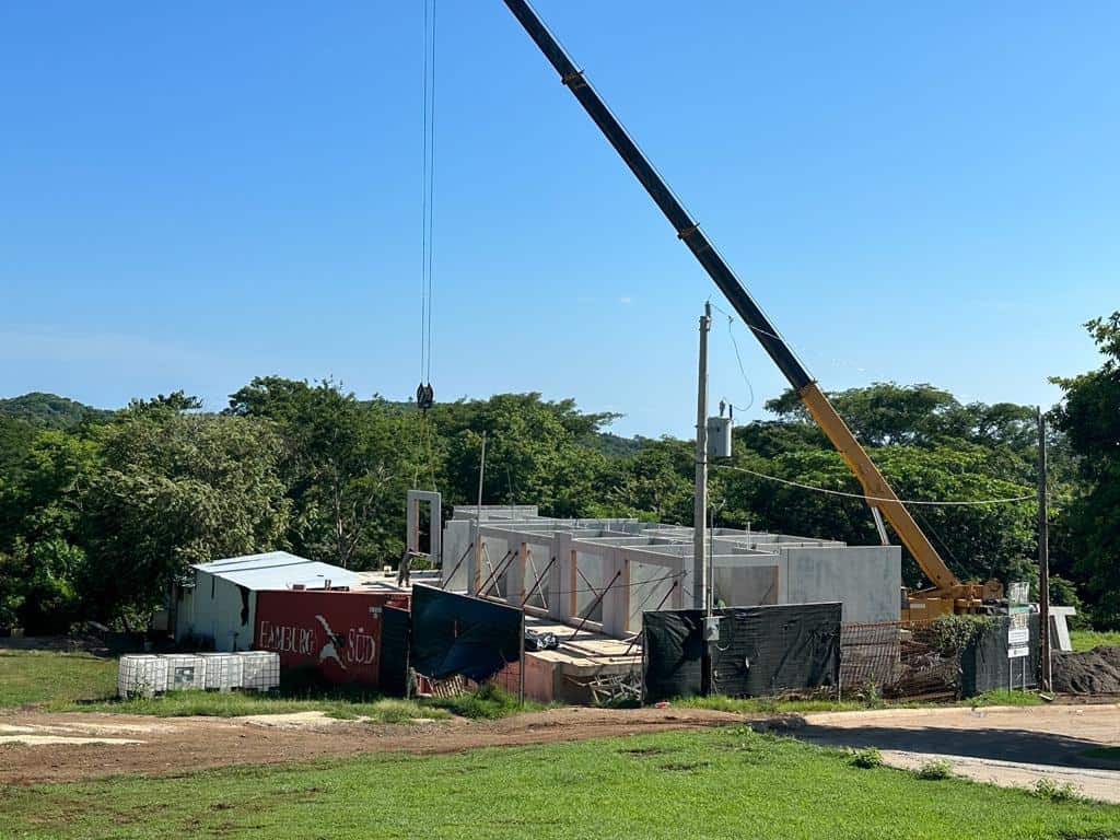Tamarindo Park Hilltop Lot #14 | Walkable Distance to the Beach!: Hilltop Living Near Tamarindo Beach