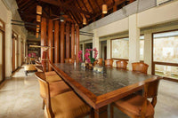 Opulent Balinese Residence in Concha Verde thumbnail