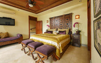 Opulent Balinese Residence in Concha Verde thumbnail