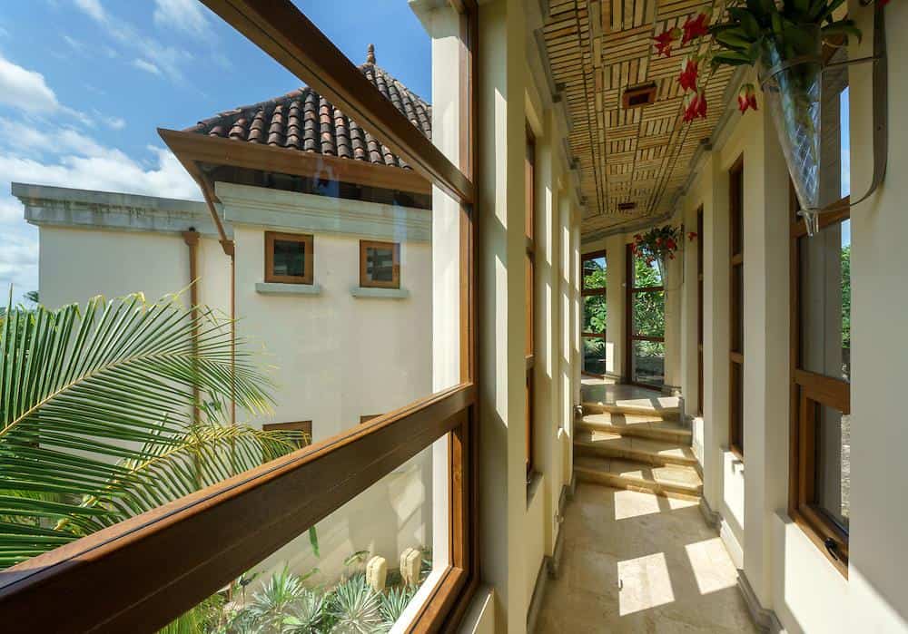 Opulent Balinese Residence in Concha Verde