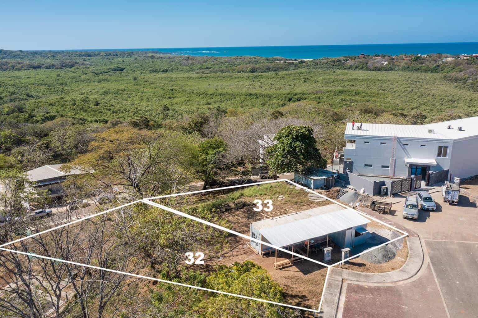 Tamarindo Park Lot 32 Casa Roble