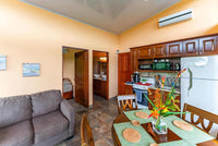 Casa Tropical: Experience Tranquil Living in Paradise! thumbnail