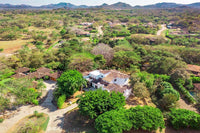 Casa Zaira: Fusion of Modern Elegance and Tropical Splendor! thumbnail