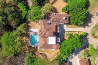 Casa Zaira: Fusion of Modern Elegance and Tropical Splendor! thumbnail