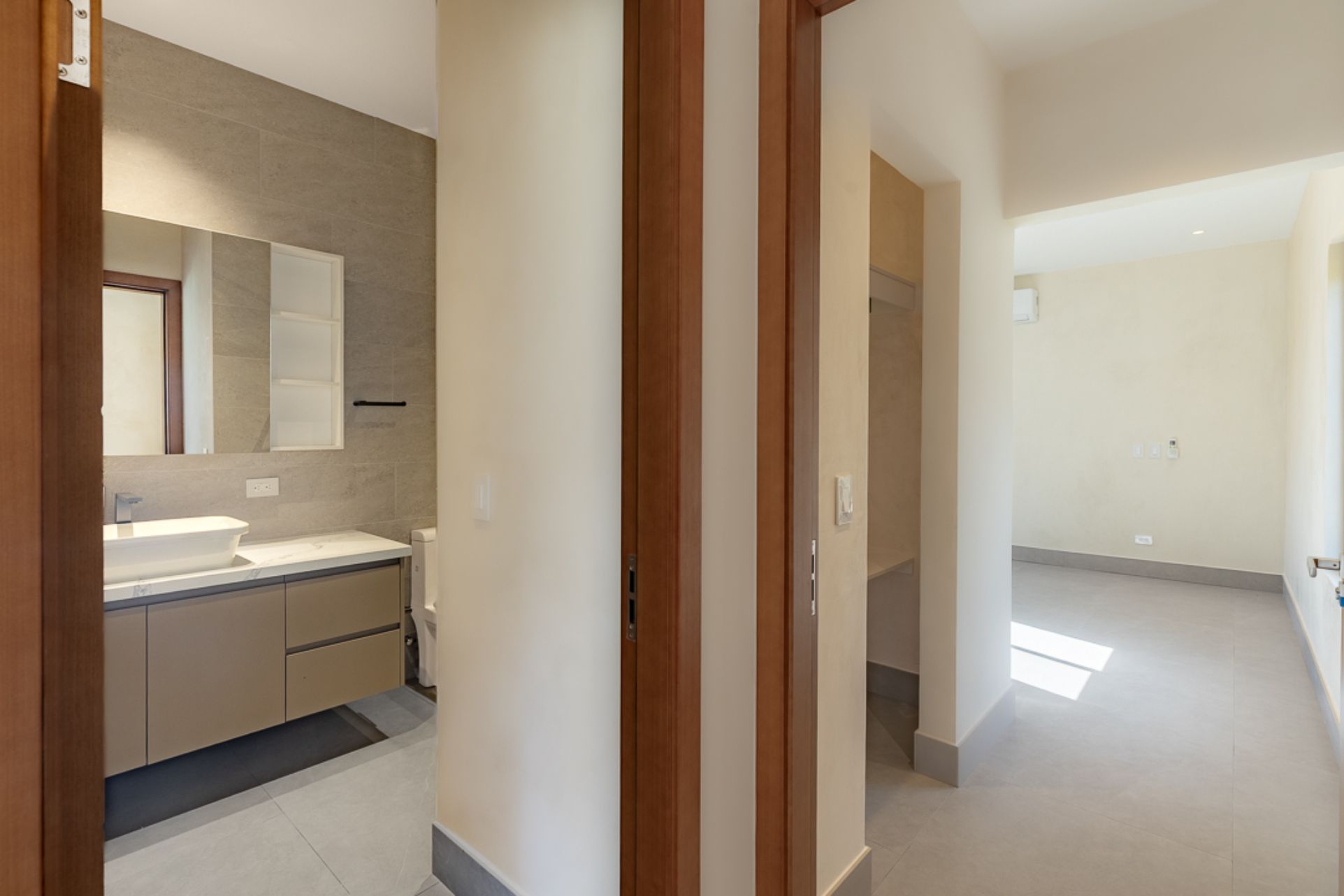 Pacifico Lot 42 : Ocean View Luxury Home