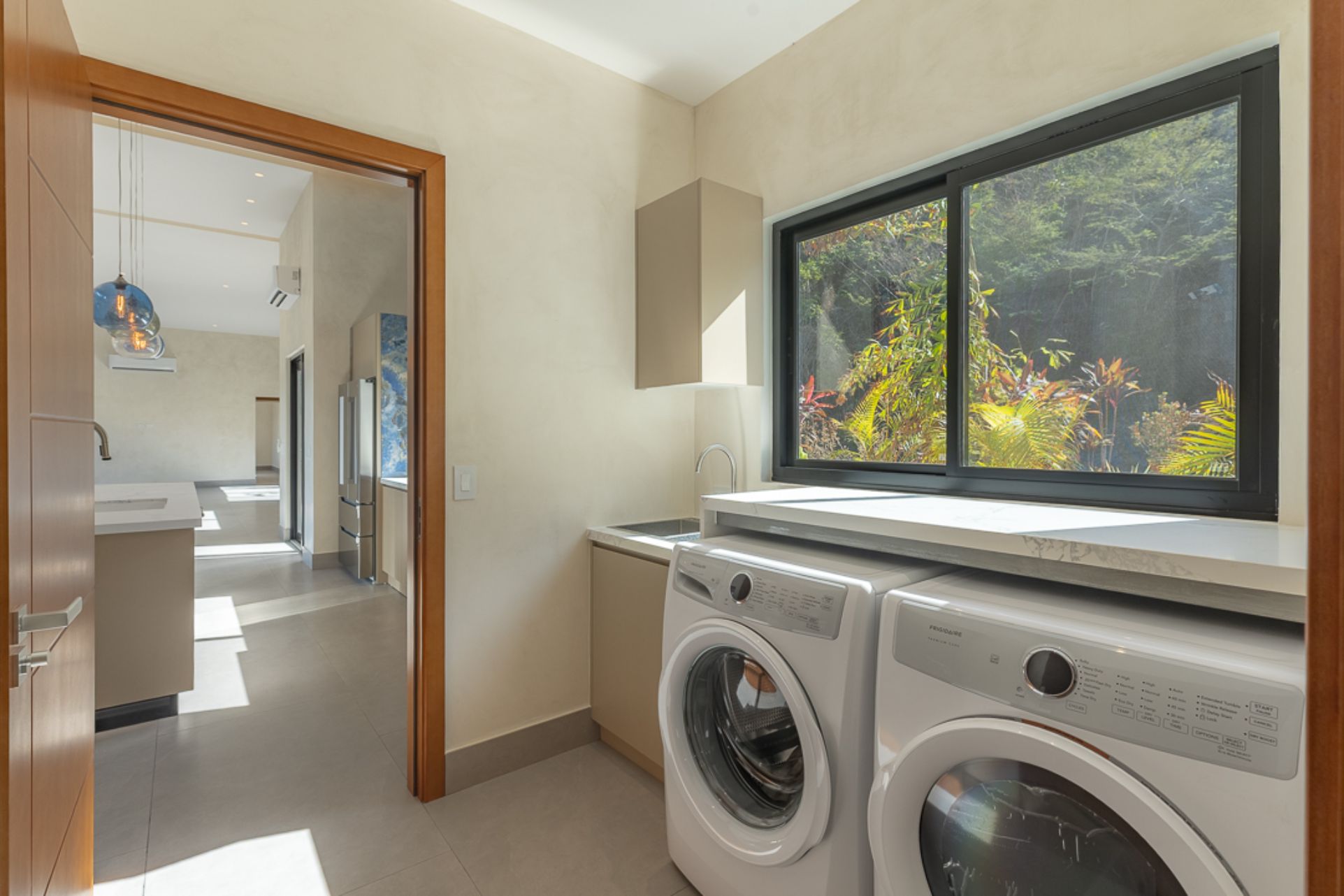 Pacifico Lot 42 : Ocean View Luxury Home