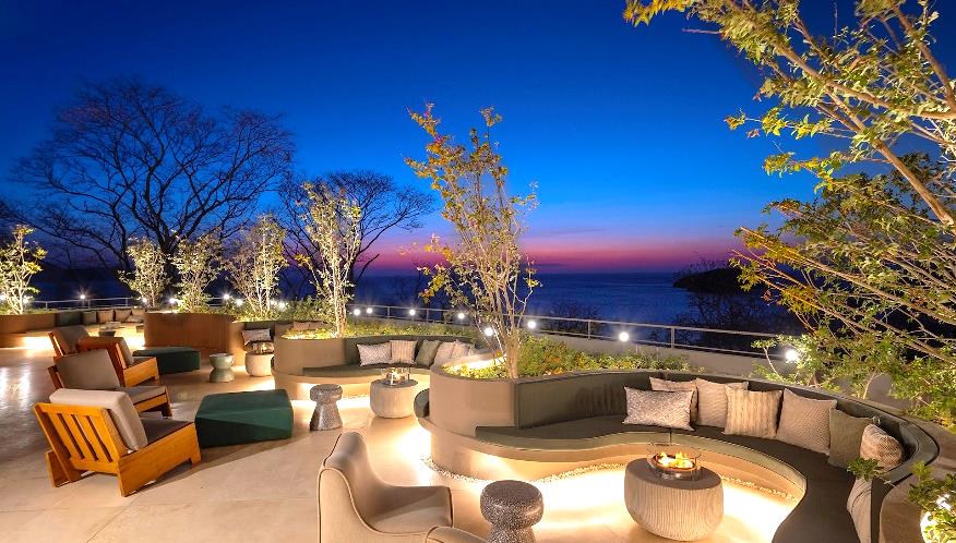 Waldorf Astoria Oceanview Condominium with Private Plunge Pool