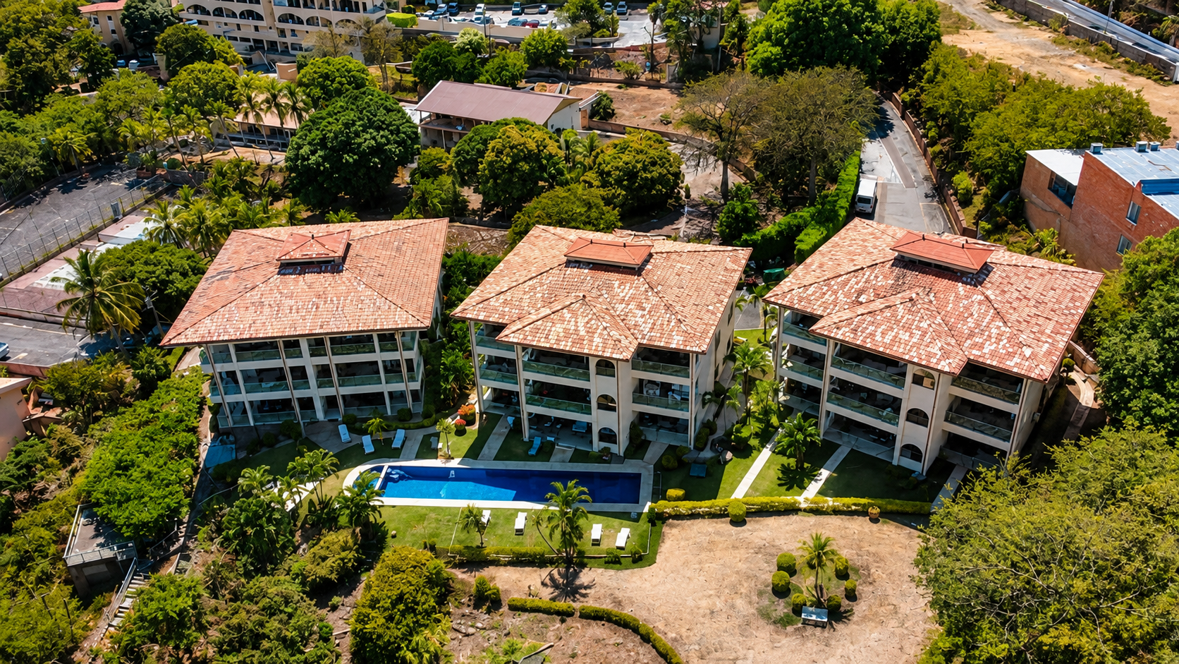 Punta Plata 513: Luxury 2-Bedroom Condo with Ocean Views