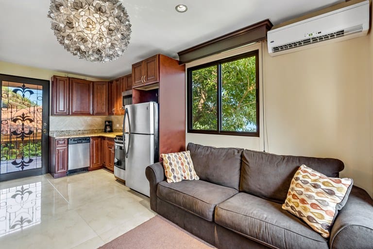 Dare to Dream House: Magnificent Ocean View from the Top of the Hill