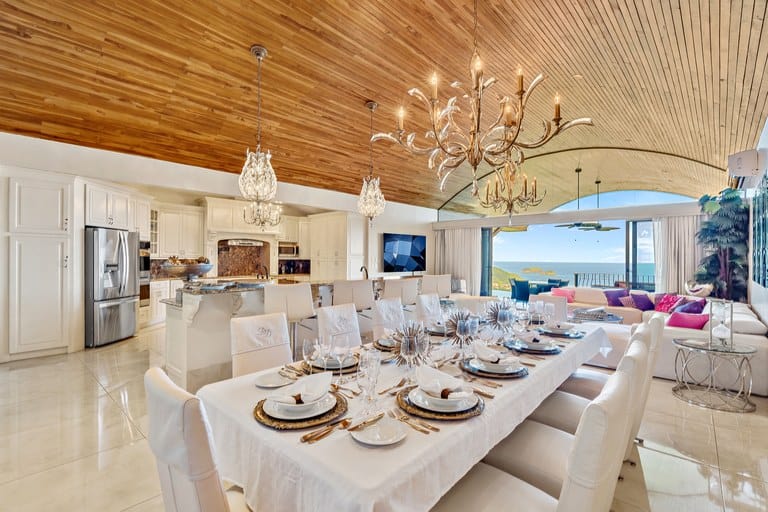 Dare to Dream House: Magnificent Ocean View from the Top of the Hill