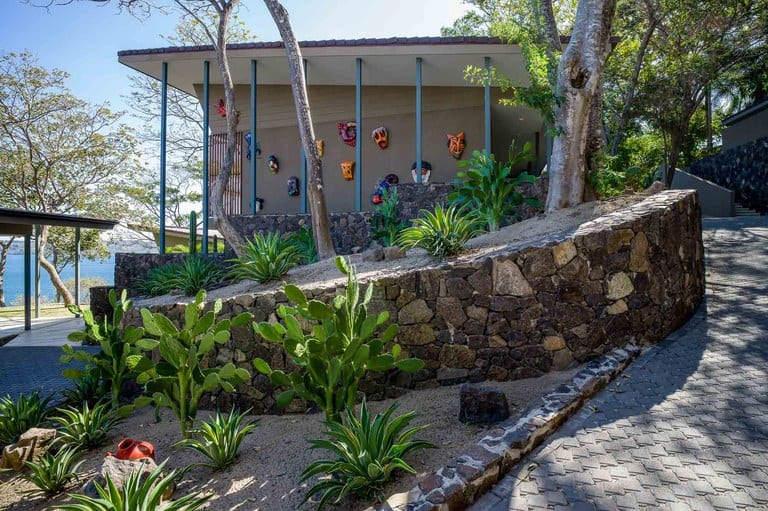 Bay Villa in Peninsula Papagayo: Nestled in a Secluded Enclave with Unmatched Views