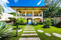 Casa Oltmann: Beach Front Mansion thumbnail