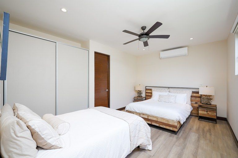 Stunning Open-Concept Residence in Las Golondrinas