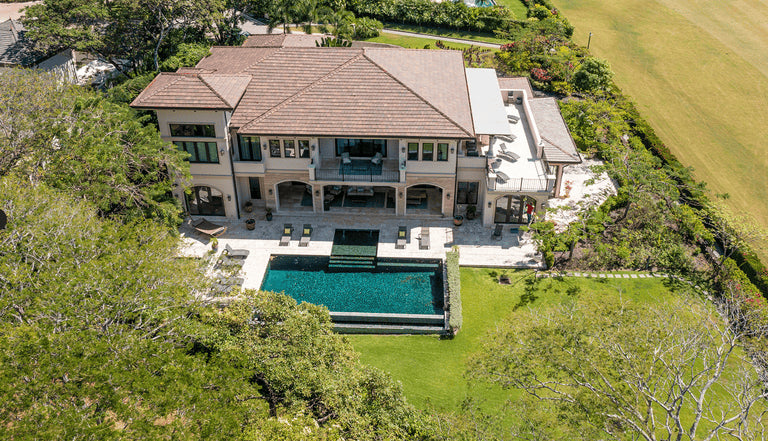 Casa Serena: Luxury Beachfront Home in Hacienda Pinilla