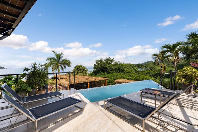 The Sanctuary: Exquisite Oceanfront Luxury Retreat