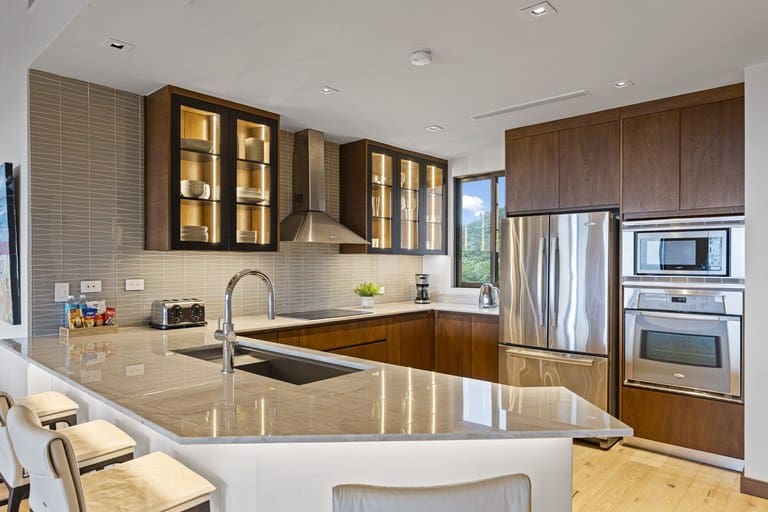 Jobo 9 at Reserva Conchal: Fully Renovated & Elegantly Designed Ocean-View Penthouse!