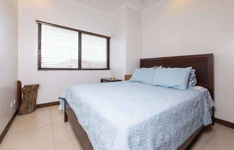 Flamingo Towers 23: Stunning Ocean-View Condo
