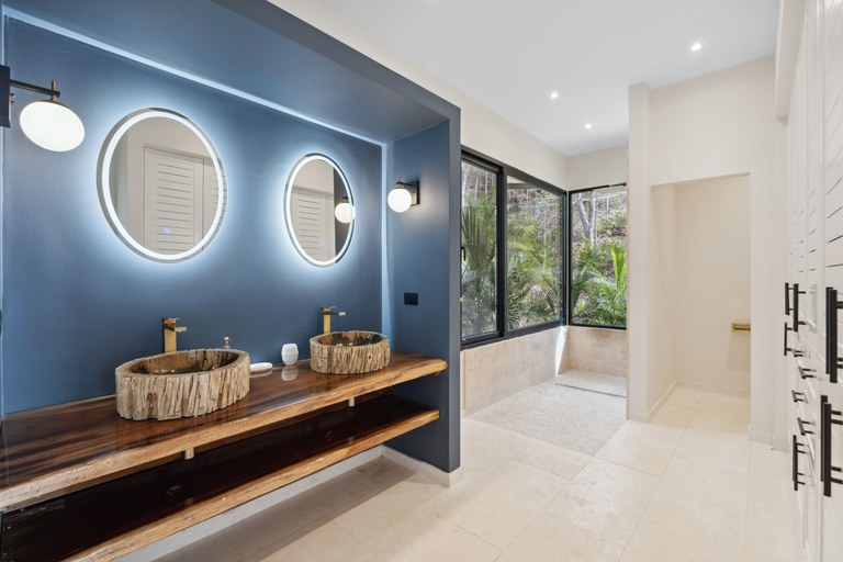 Villa Calypso: Spectacular Ocean View Estate in Tamarindo