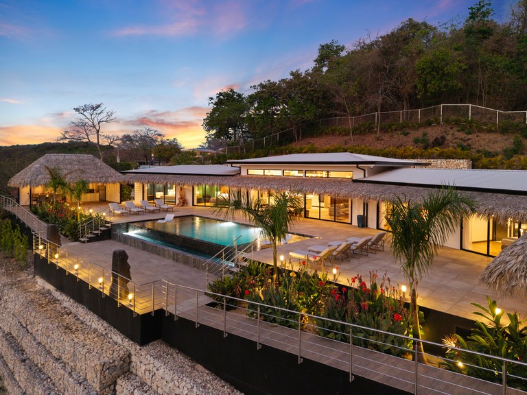 Villa Calypso: Spectacular Ocean View Estate in Tamarindo