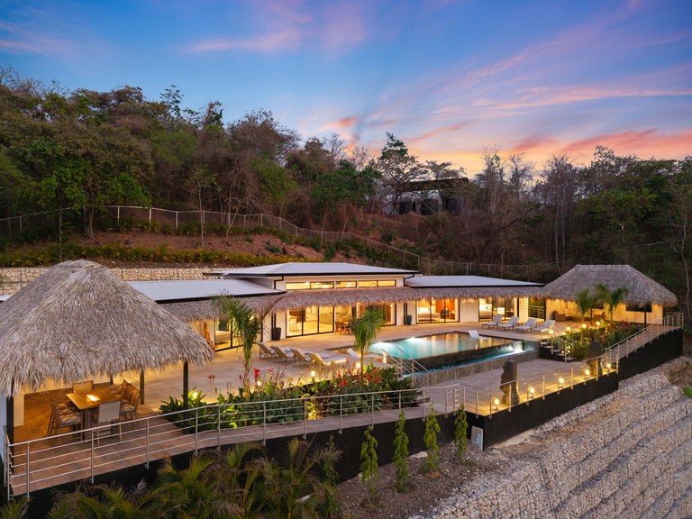 Villa Calypso: Spectacular Ocean View Estate in Tamarindo